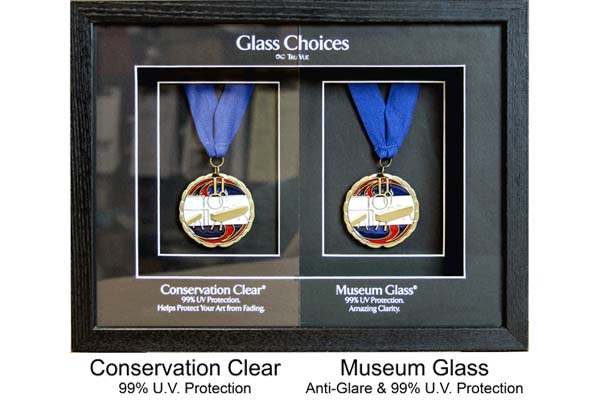 UV保護ガラスまたはアクリルのメダル